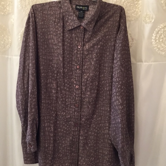Style & Co Animal Print Button Down Shirt - Picture 2 of 3